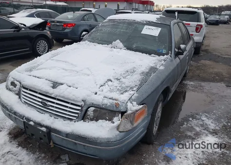 2001 Ford Crown Victoria Lx from USA, damaged, VIN 2FAFP74WX1X148842
